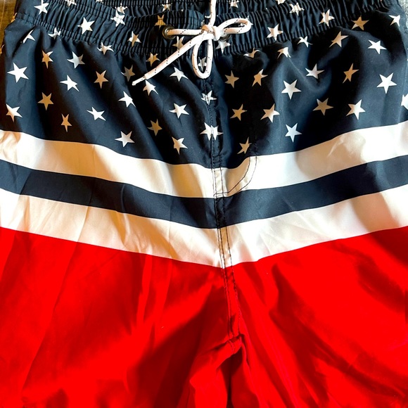 NEW!! 11 PAIRS OF BRAND NEW Swimming Shorts, V Workout Shorts & Golf Shorts!! - Picture 8 of 15